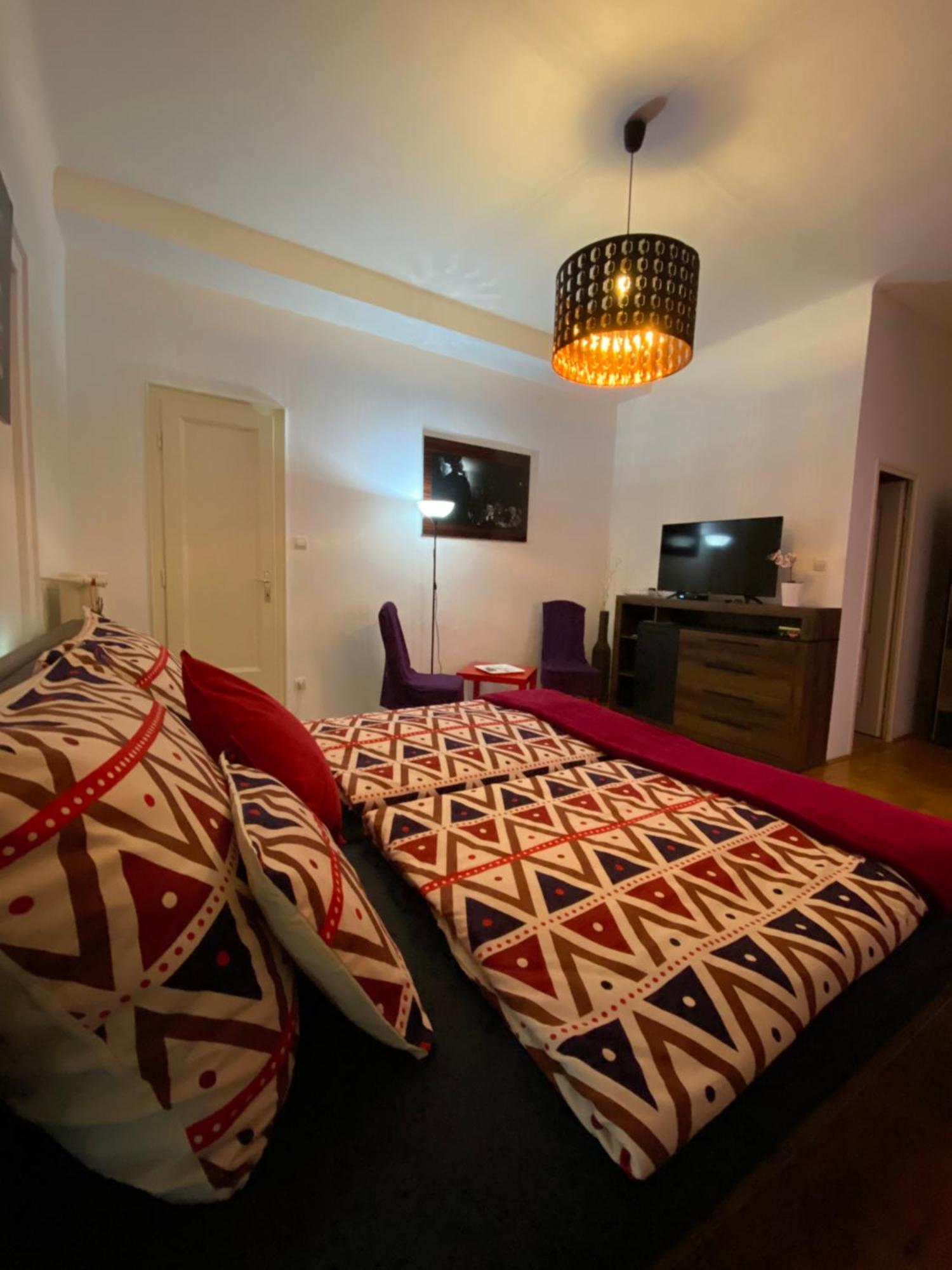 Apartment And Heart Of The